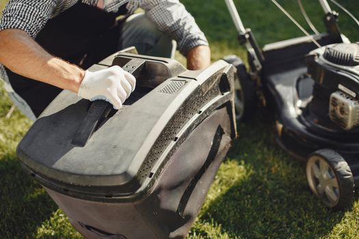 Summer Lawn Sprinkler System & Hose Care